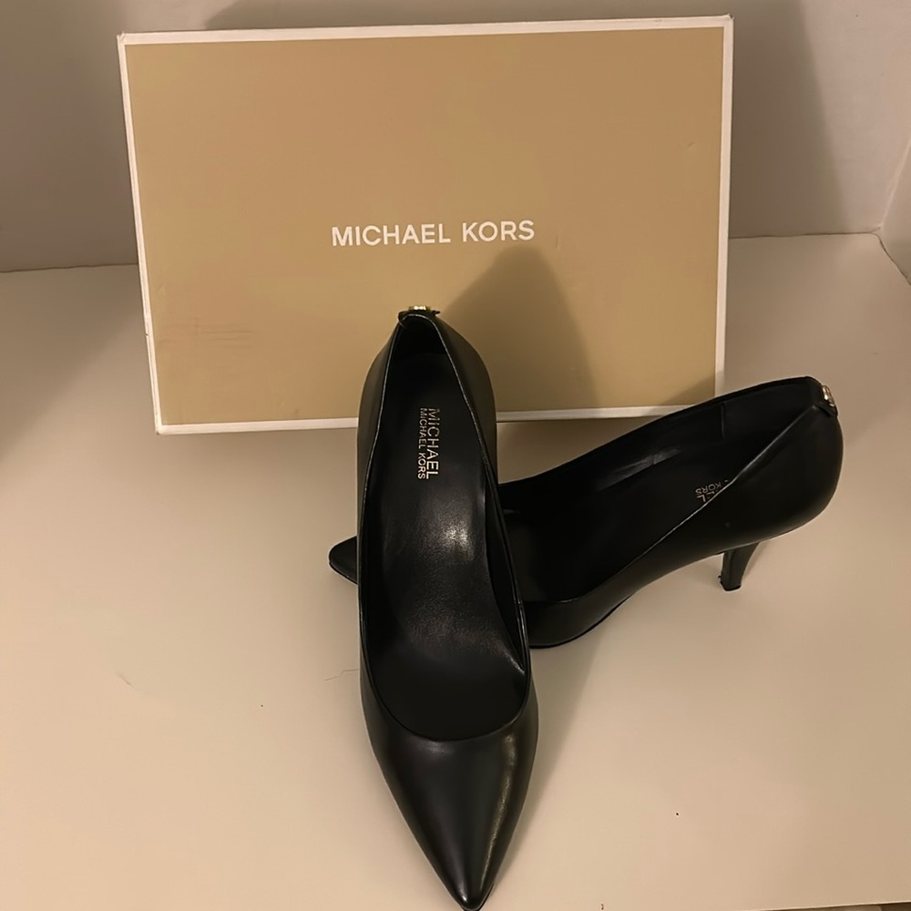 Michael Kors Pumps